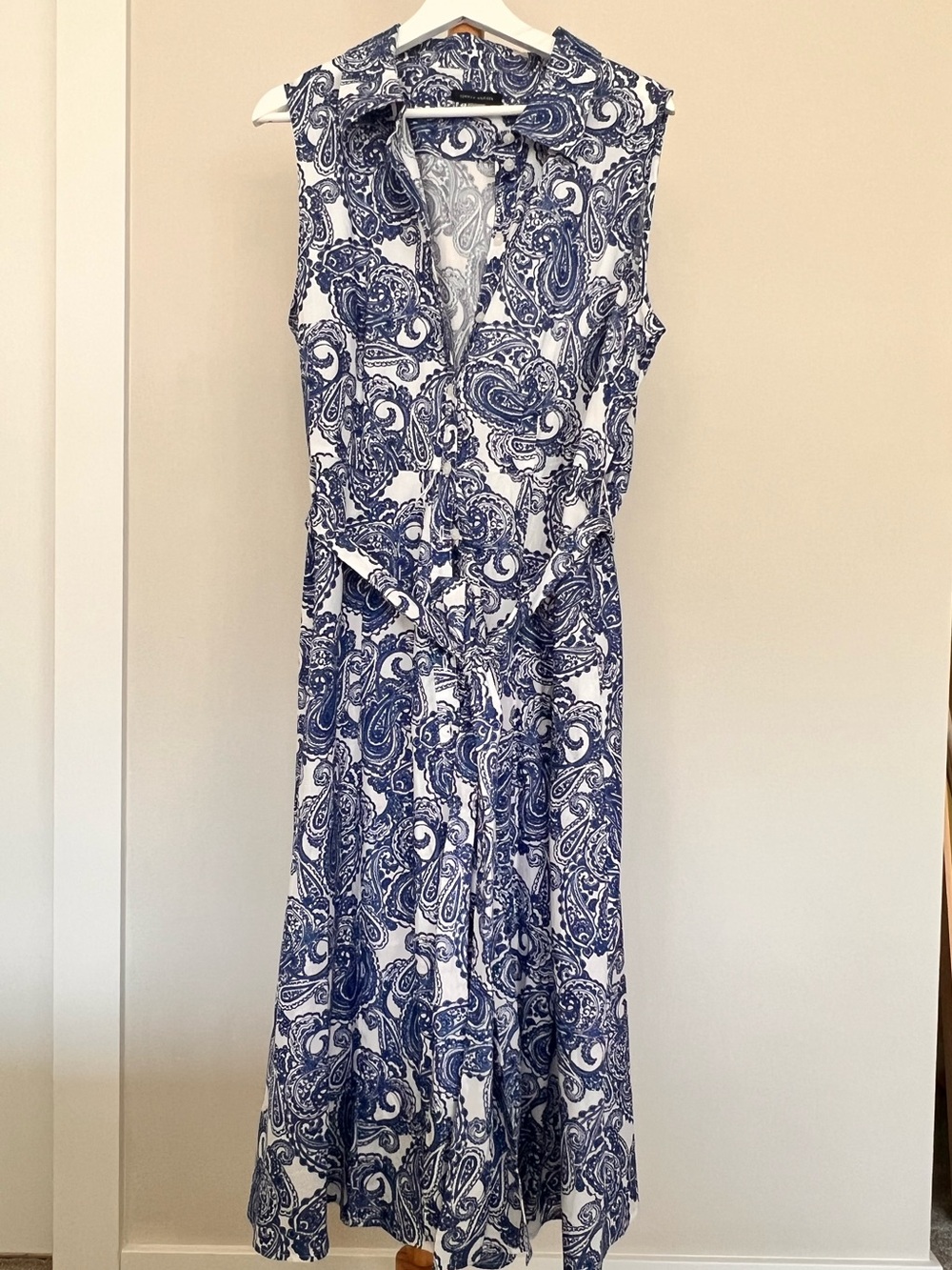 Tommy Hilfiger Blue and White Paisley Sleeveless Button Front Dress NWOT Size 16